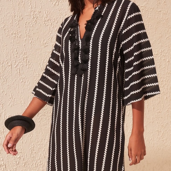 Black and White Striped Swim Coverup - Picture 6 of 14